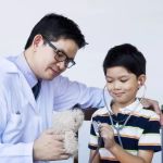 Dokter Gigi Pekalongan yang Menerima Pasien Anak: Panduan Memilih Dokter Gigi Terbaik