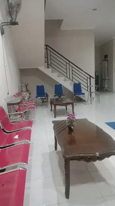 Practice Physician Prof. DR. dr. H. M. Athuf Thaha, Sp. KK Picture 4