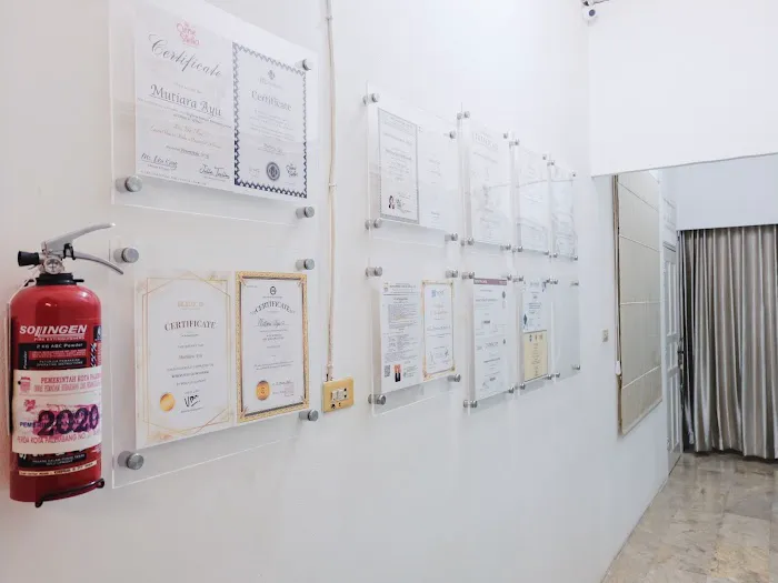 Praktek drg. Permata Kharisa A, MM. Picture 5