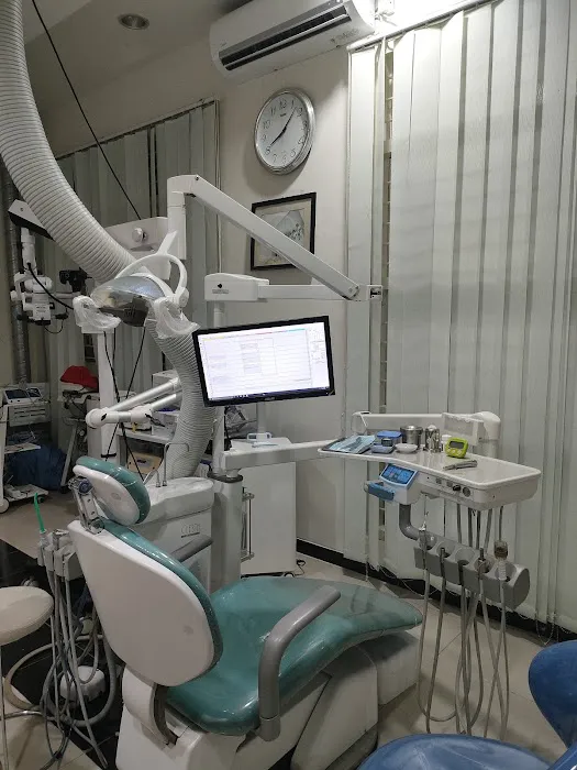 Kim Dental & Implant center ( So Liong Kim Drg ) Picture 5