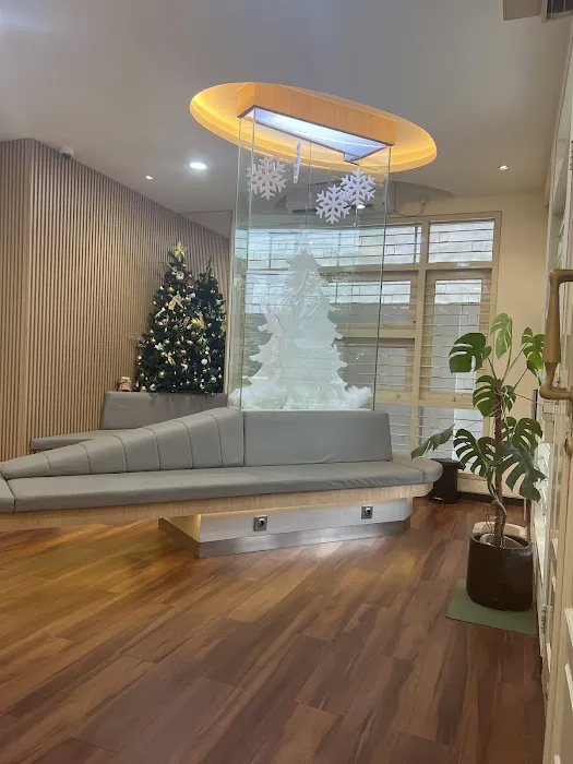 Kim Dental & Implant center ( So Liong Kim Drg ) Picture 8