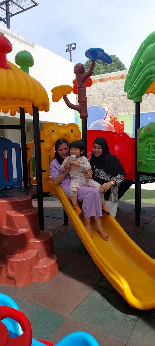 klinik dr Yudianita Kesuma, SpA(K) Picture 8