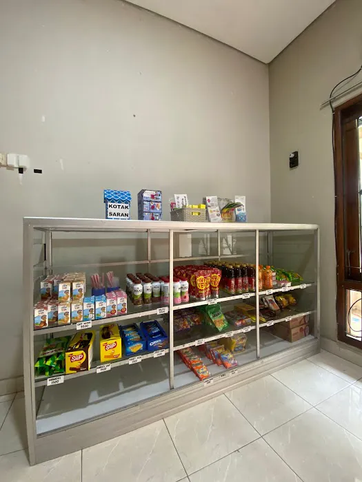 Klinik drA (Raisha Vaksin Corner Seturan) d.h dokter.anti Picture 9
