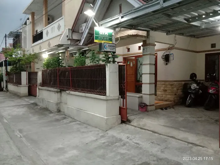 Klinik drA (Raisha Vaksin Corner Seturan) d.h dokter.anti Picture 3
