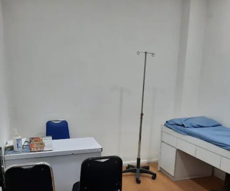 praktek dr. Guntur Adi