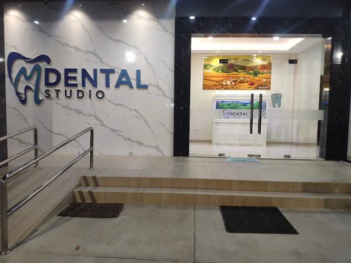 M Dental Studio Picture 2
