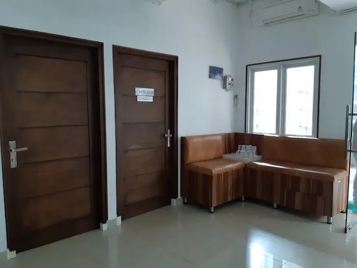 Klinik Pratama Alisah Picture 3