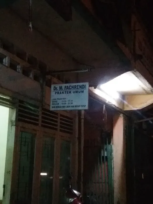 Praktek Umum dr. M. Fachrendi Picture 2