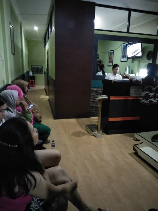 Praktek Dokter Fuad Bakry Picture 5