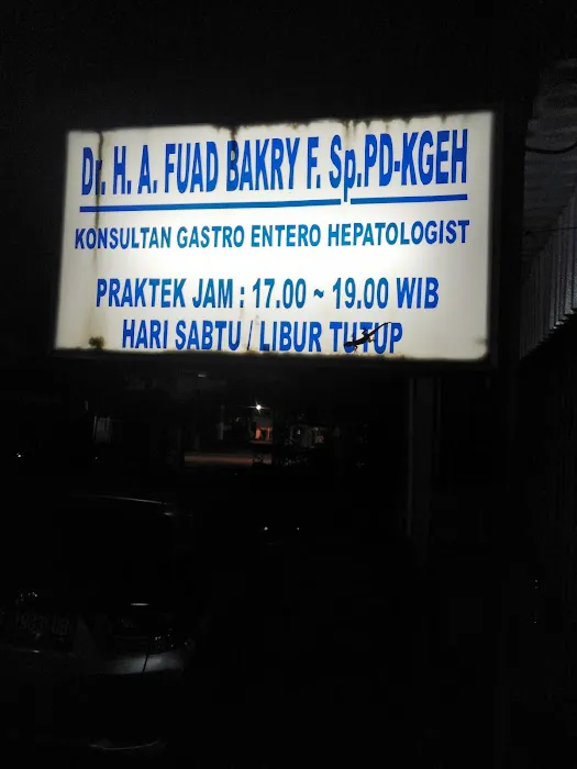 Praktek Dokter Fuad Bakry Picture 3