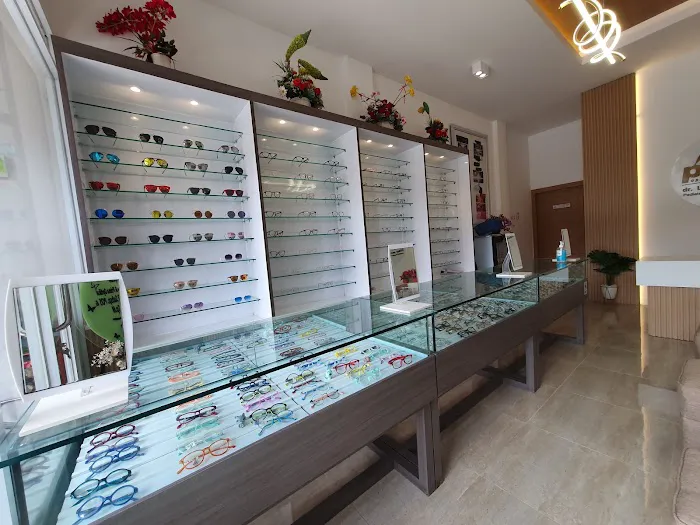 OPTIK PRIMA Picture 9