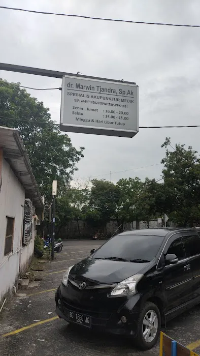 Akupunktur dr. Marwin Tjandra, Sp.Ak Dokter Spesialis Akupunktur Medik Picture 4