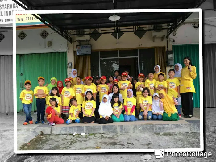 Drg. Seriana Lie (Family Dental Care) Picture 7