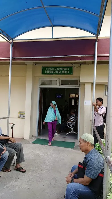 Klinik Rehabilitasi Medik RSUP Moh. Husein Picture 2