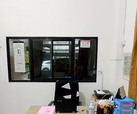 Praktek dr. Adiguna Darmanto