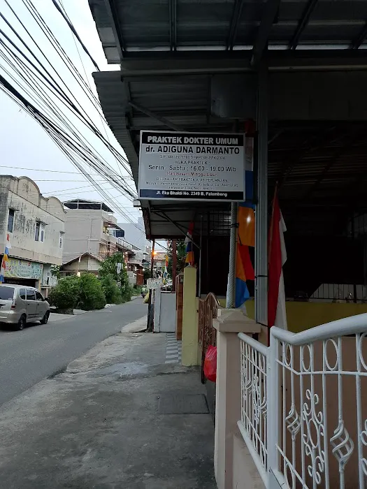 Praktek dr. Adiguna Darmanto Picture 3
