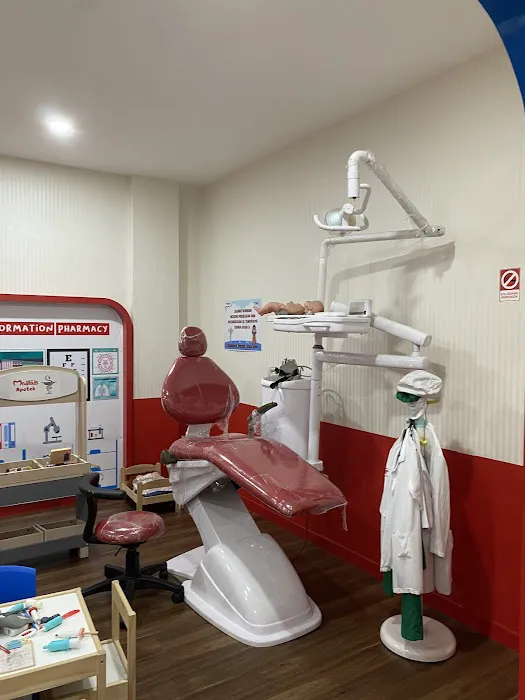 Medikids Palembang | Klinik Gigi Spesialis, Vaksin Anak & Keluarga Picture 8