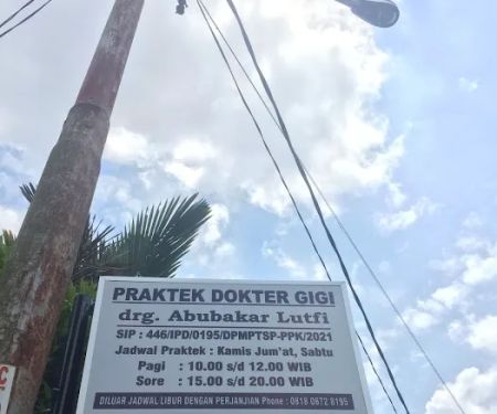 Praktek drg. Abubakar Lutfi