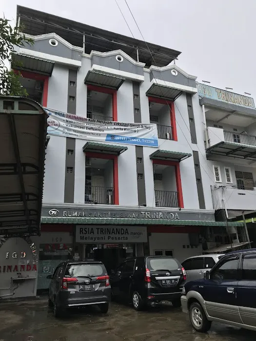 Klinik Trinanda Picture 2