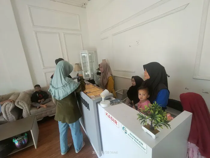 Scoliosis Center Palembang Picture 7