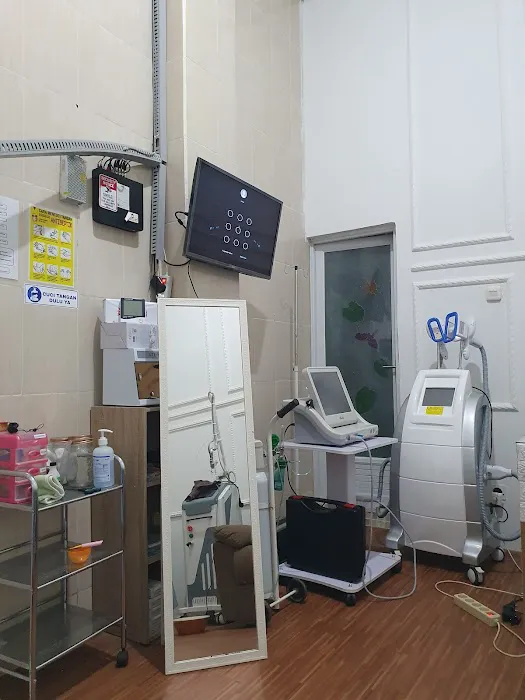 Scoliosis Center Palembang Picture 3