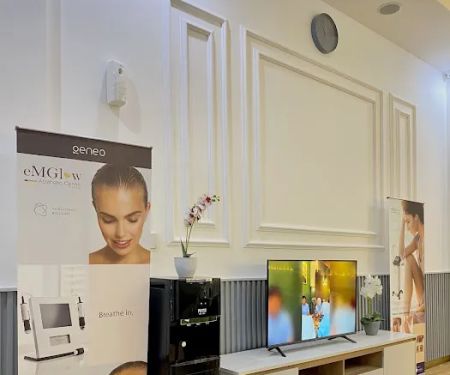 Klinik Kecantikan EmGlow Aesthetic Centre Palembang