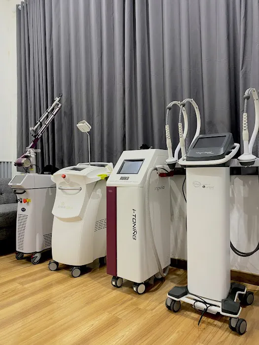 Klinik Kecantikan EmGlow Aesthetic Centre Palembang Picture 10
