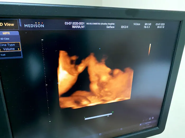 dr. Eric Tjahyadi, SpOG Picture 3