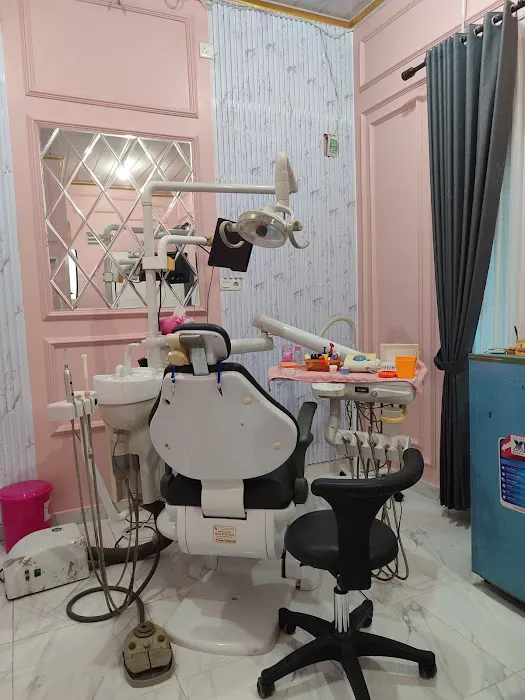 Praktek Dokter Gigi drg. Rizkiana Destriyani Picture 1