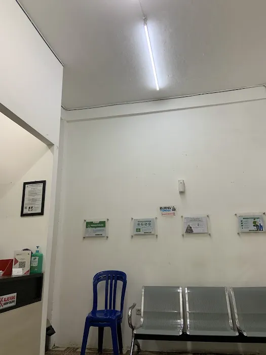 Dokter 24 Jam Rakha Medika 12 Ulu Picture 9