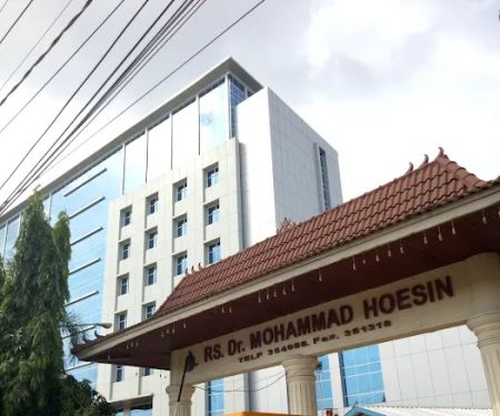 Klinik Gigi & Mulut