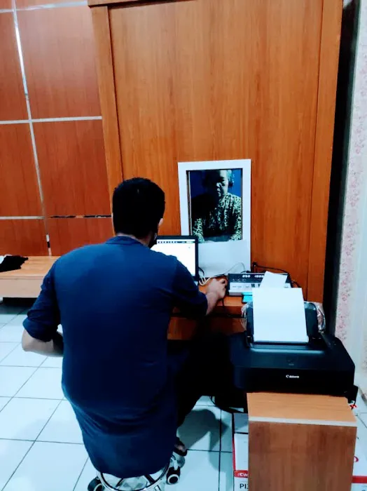 Praktek Dokter Spesialis THT dr. Dewi Sinaga, Sp.THT-KL Picture 7