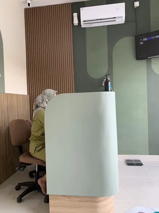 Klinik Gigi A+ Dental Jogja Picture 4