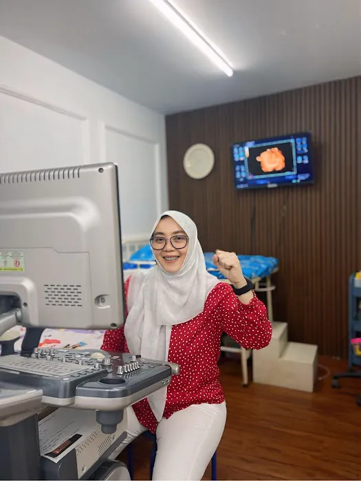 dr M A Yenny Indriani, SpOG, Mars Picture 5