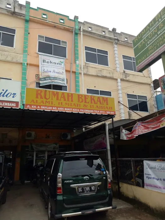 Rumah Bekam Picture 10