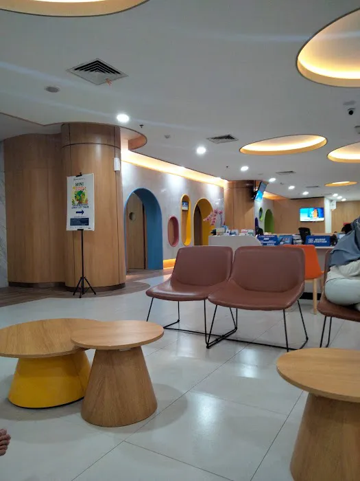 Pediatric Tower Picture 7