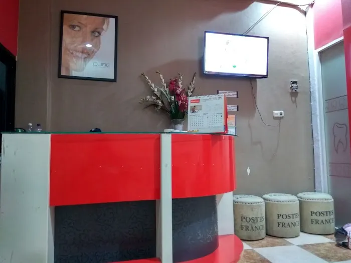 Family Dental Clinic Picture 2