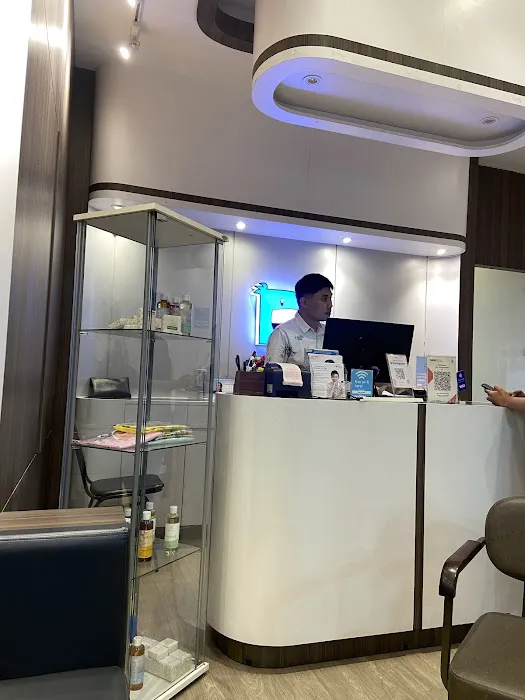 Klinik Gigi Dentes Ring Road Utara Picture 1
