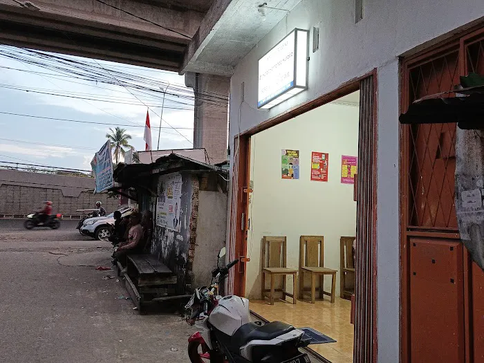 Khanan Medika Praktek dokter Hurait Hernando Hurairo Picture 6