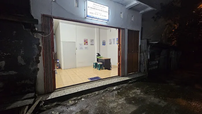 Khanan Medika Praktek dokter Hurait Hernando Hurairo Picture 4