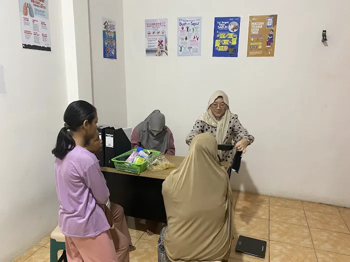 Khanan Medika Praktek dokter Hurait Hernando Hurairo Picture 8