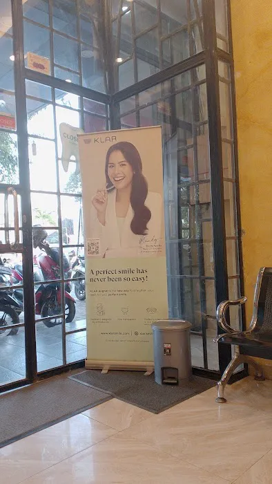 DHC Plaju - Dental Health Care Picture 7