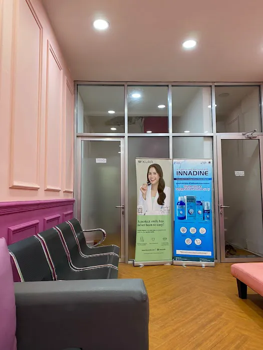 Nadhira Dental Clinic Picture 10