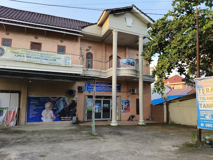 Azmi Ostepati Treatment ( terapi Scoliosis) Picture 4