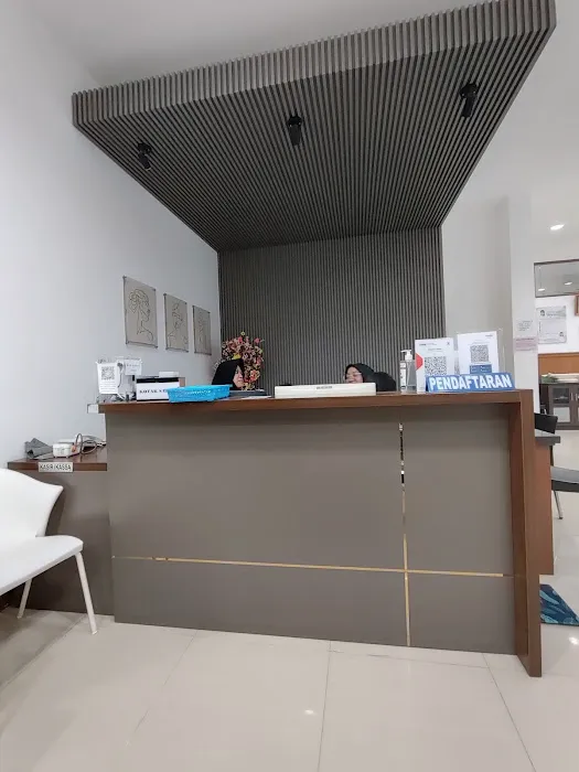 Klinik Indratama Medika Center Picture 8