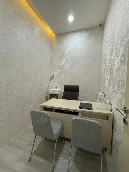 Scilla Aesthetic Clinic Picture 6
