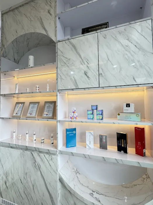 Scilla Aesthetic Clinic Picture 4