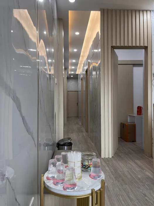 Scilla Aesthetic Clinic Picture 5