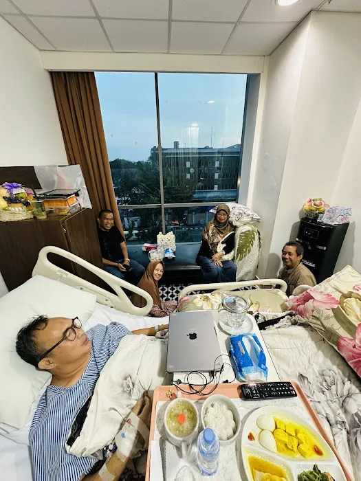 Dokter Bedah Palembang | dr. Jeffri, Sp.B-KBD Picture 5