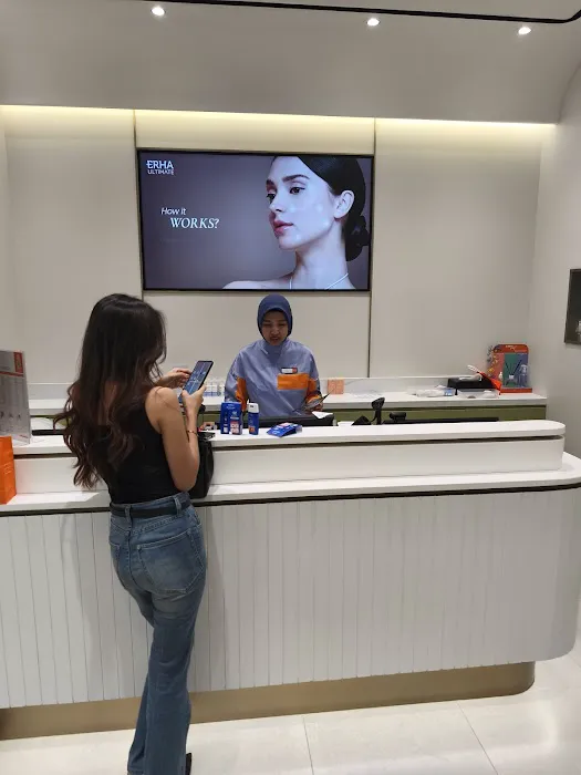 ERHA Ultimate Palembang Indah Mall Picture 9